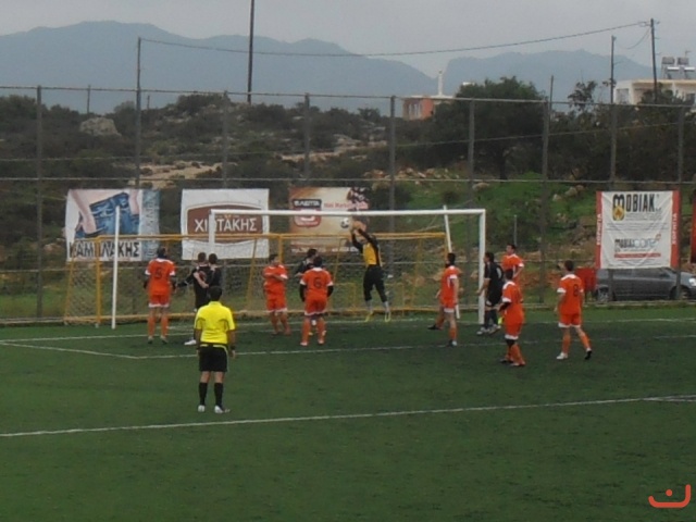 Ε.Θ.Κ - Αστέρας Χαλέπας: 1-0_7