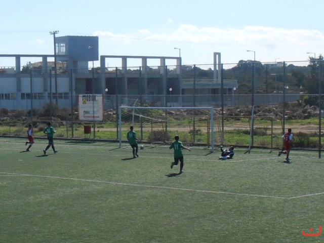 Ε.Θ.Κ - Φωστήρας: 2-2_6